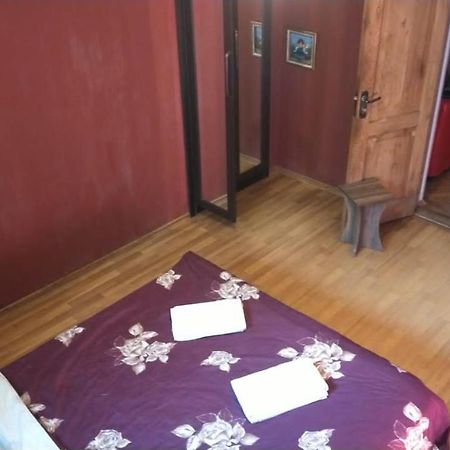Your Hostel Tbilisi Exterior photo