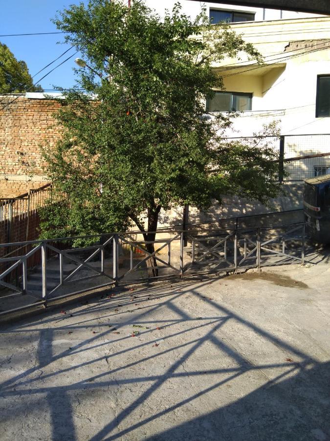 Your Hostel Tbilisi Exterior photo